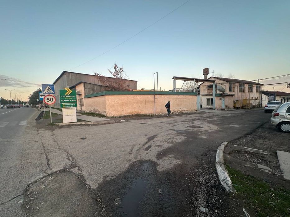 Угловой Участок 33 сотки м.Чоштепа Сергели