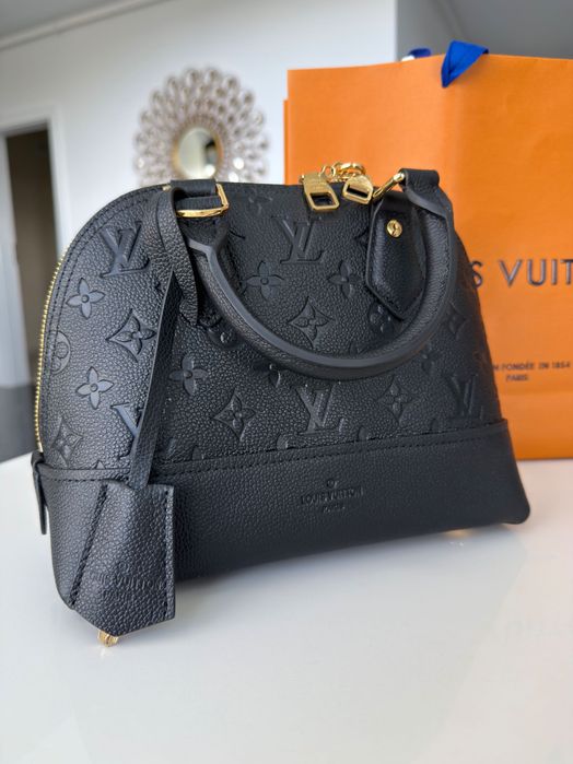 Geanta Louis Vuitton Neo Alma BB