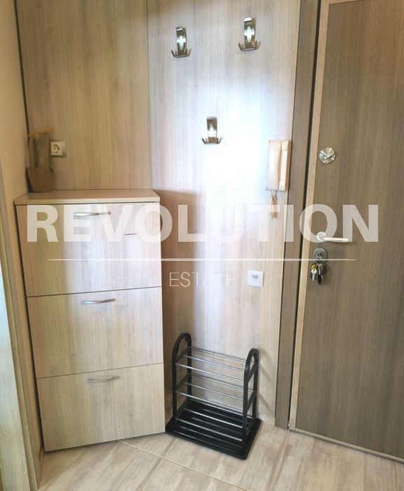 Дава се под наем Тристаен апартамент в Варна, Левски - 68 кв.м за 550 € - Снимка #5