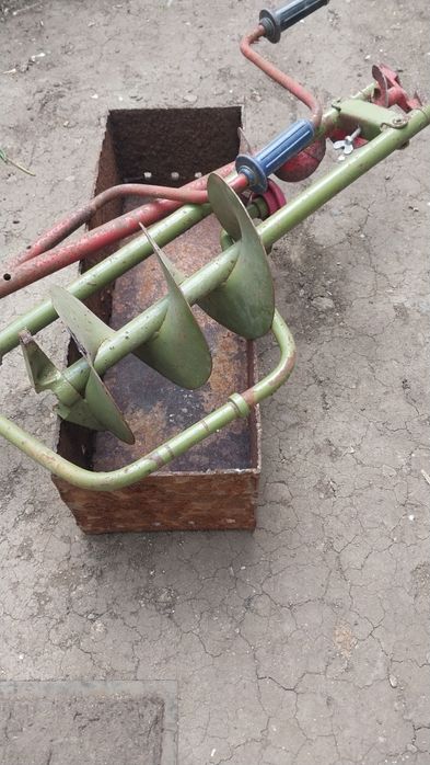 Продам буры . 2 шт.