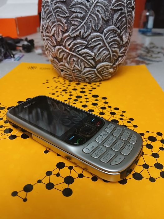 Nokia 6303i Classik Original | UZIMEI | Xolati zo'r | 6700, 6300