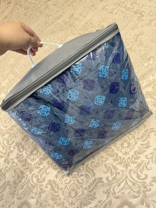 Продам покрывало двухспальное