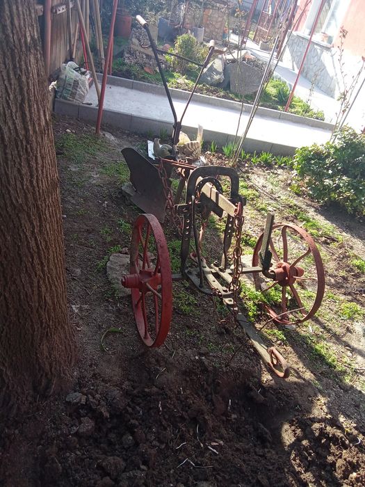 Волски плуг ,,Глиган,,