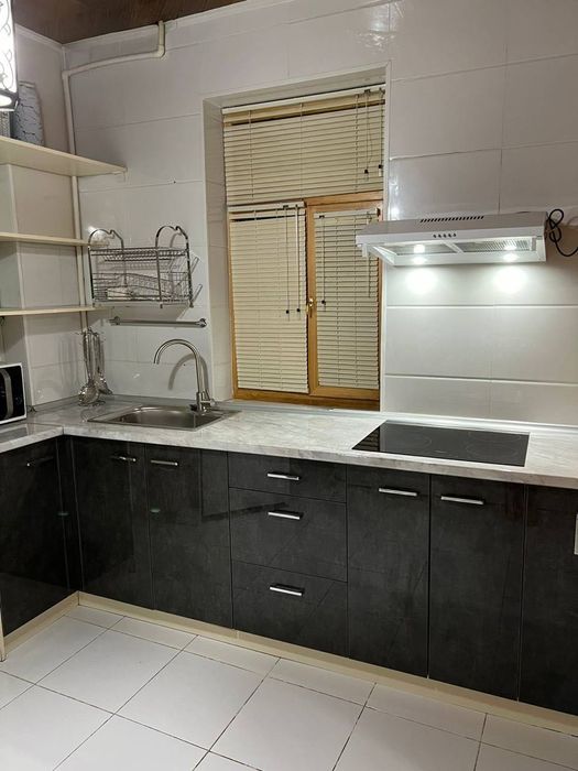 Аренда 3-ком квартиры ,своя квартира. Дом находится по ул Нукус 16-дом