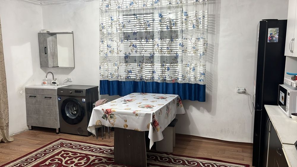 Дом недорого. Не поле есть соседи