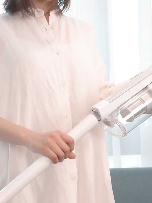 Пылесос бытовой. Для сухой уборки.