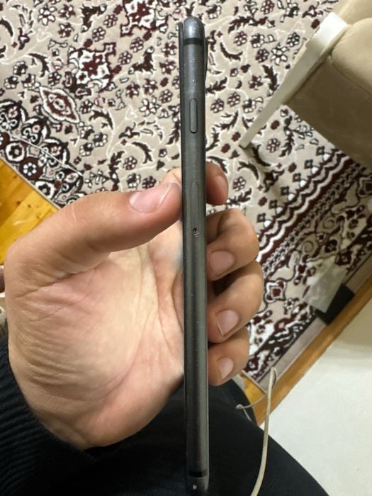 Продам свой Iphone 8 Plus 64gb Black в хорошем состаяние