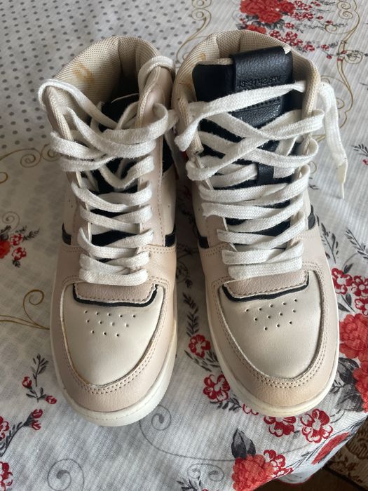 Кецове Pool&Bear