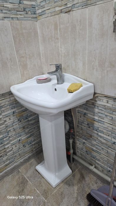 раковина, унитаз сатылады