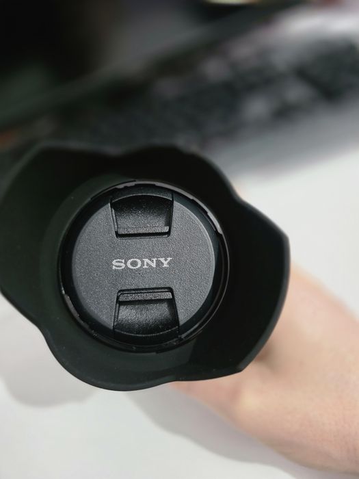 Obiectiv Sony FE 28–70mm F3.5–5.6 OSS – Sony E (Mirrorless)