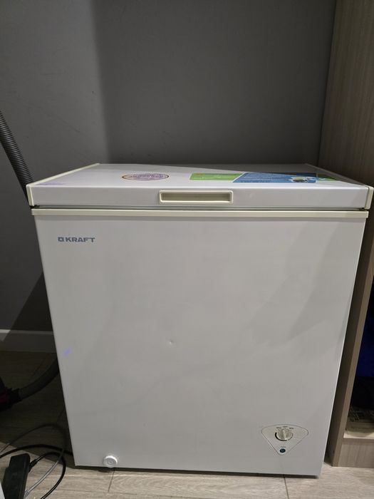 Продаю морозильную камеру