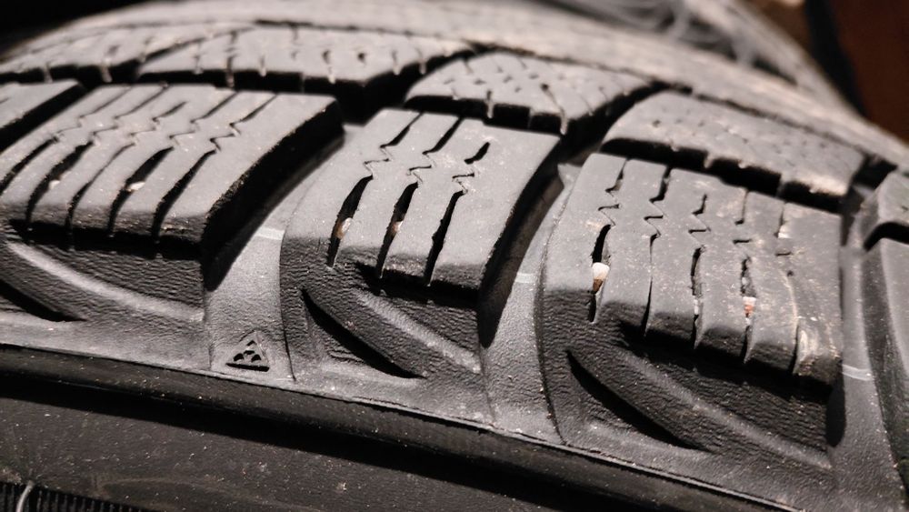 Шины зима липучка 255 / 70 R16