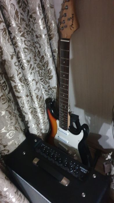 Nux Гитарный комбоусилитель Mighty 40BT  цифровой