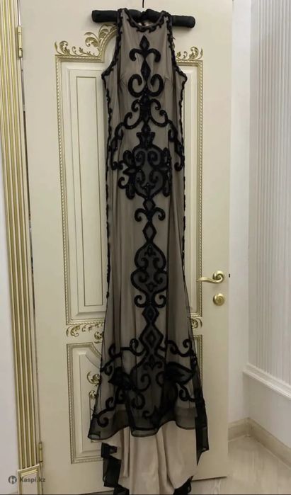 Шикарное платье T&T fashion