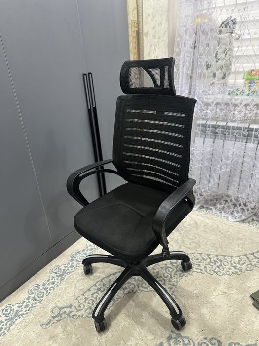 Офисный кресло или игравой