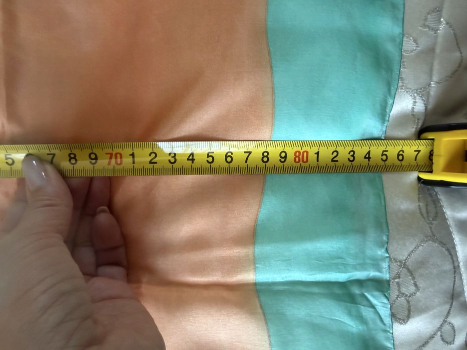 Eșarfă unicat din Mătase Naturală 100%, pictată manual (85x89 cm)