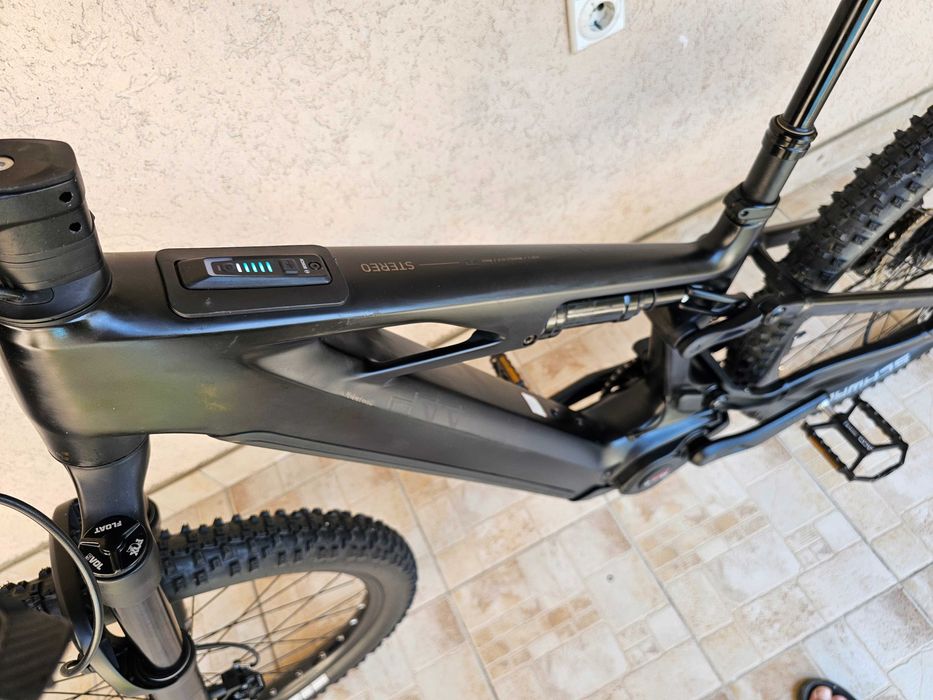 Cube Stereo Hybrid One44 Race 800