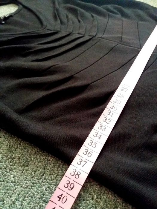 Черна рокля Oltre М - 15 лв