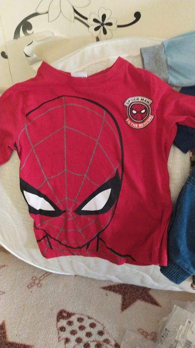 Продам детские вещи