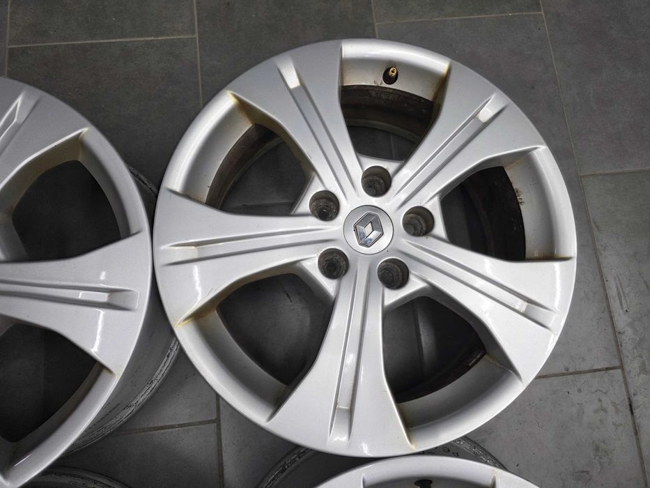 Джанти 17 - Renault