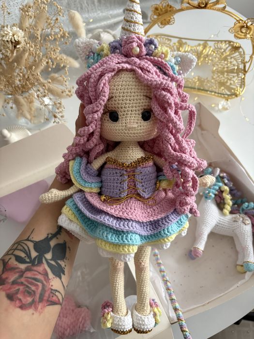 Куколка вязаная