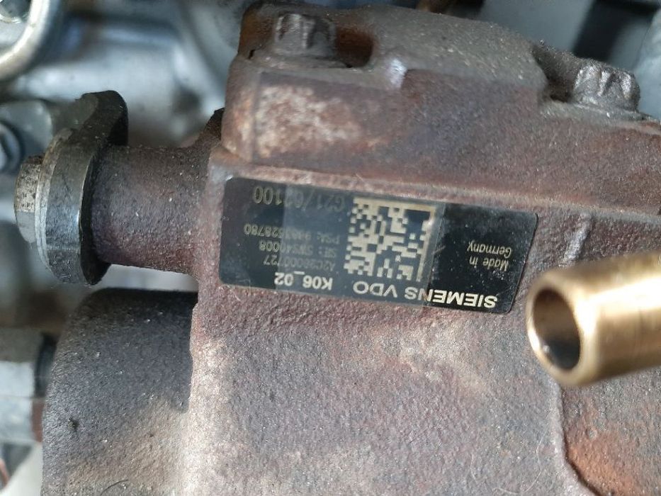 Pompa inalta 8ht 1.4 hdi peugeot 107 citroen c1 9683528780 a2c20000727