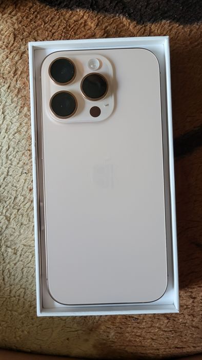 Продам IPhone 16 pro