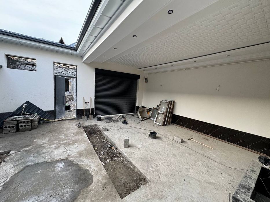 Продам свой  шикарный двух этажный дом в сергелийском районе.