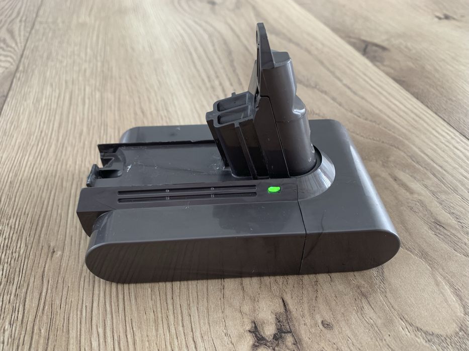 Acumulator Dyson V6 - SV03