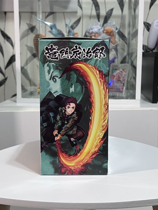 Demon Slayer: Kimetsu no Yaiba 16cm Tanjirou Figurină Anime Sigilată