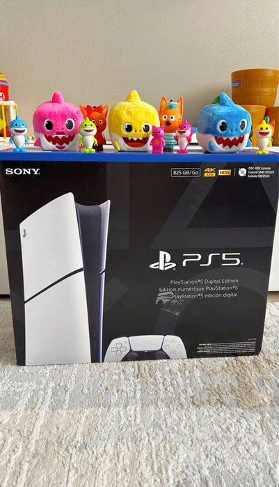 PS5 Slim (покупал в апреле)