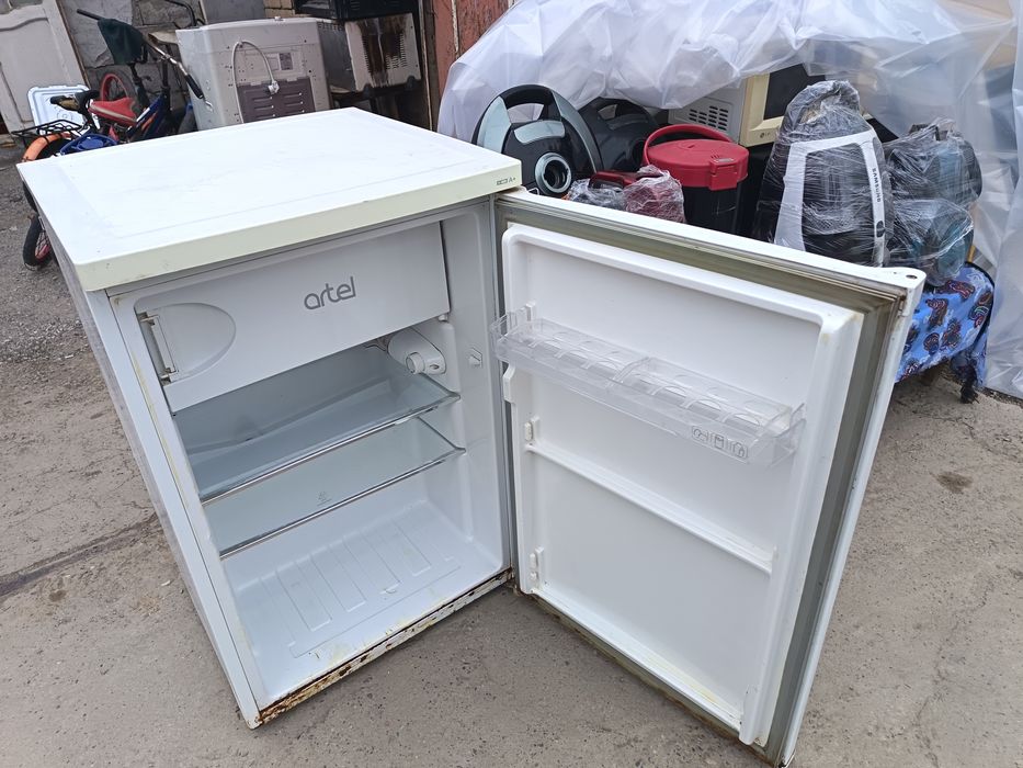 Холодильник Артел