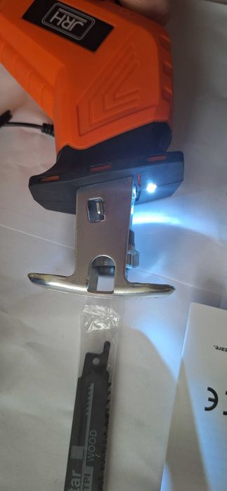 Fierastrau electric sabie pe baterii puternic OASE LEMN METAL Nou