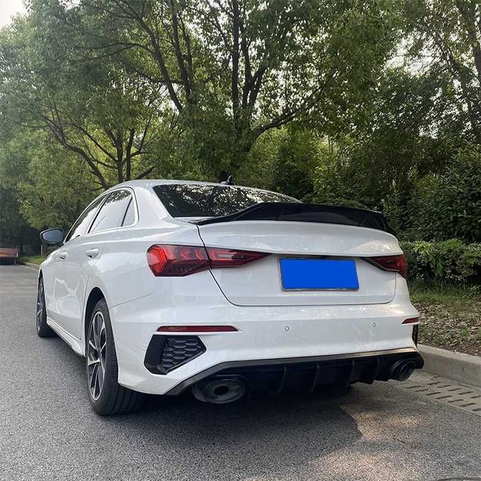 Difuzor Prelungire Lip Bara Spate AUDI A3 / S3 8Y 2020+, Negru Lucios