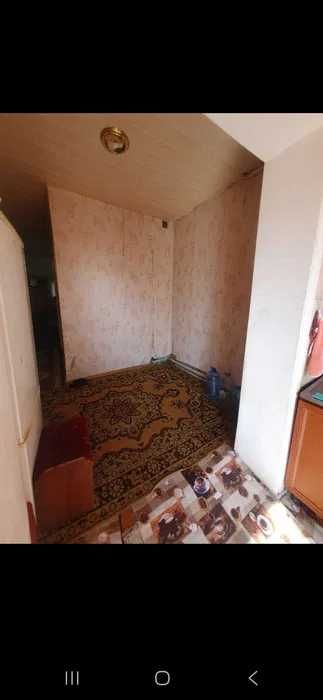 5 микрайондан 3 хонали 3 каватдан квартира сотилади