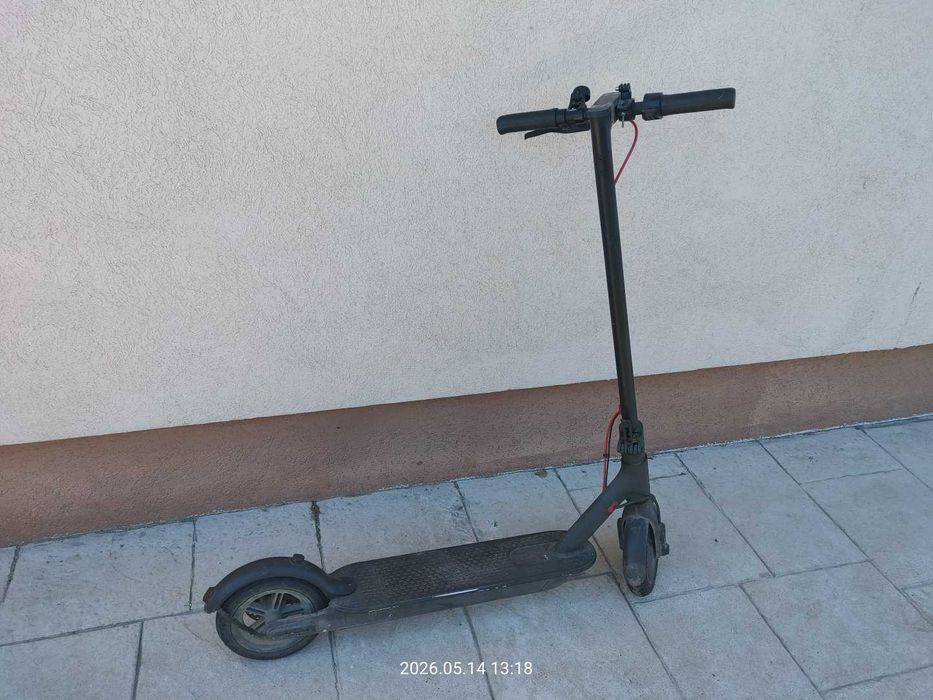 Trotineta electrica Xiaomi Mi Electric Scooter Pro (2 celule defecte)