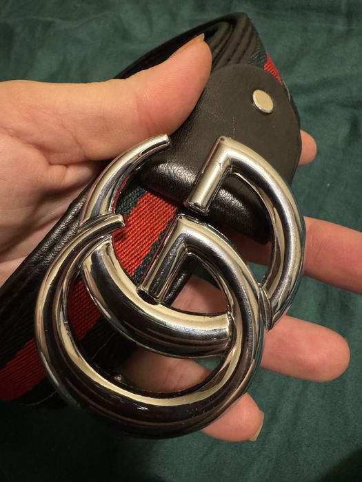 Curea Gucci cu catarama argintie