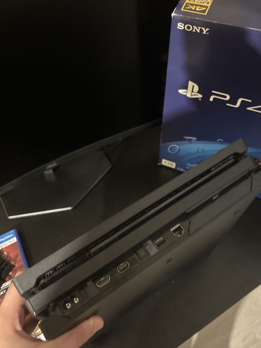 Ps4 Pro като нов