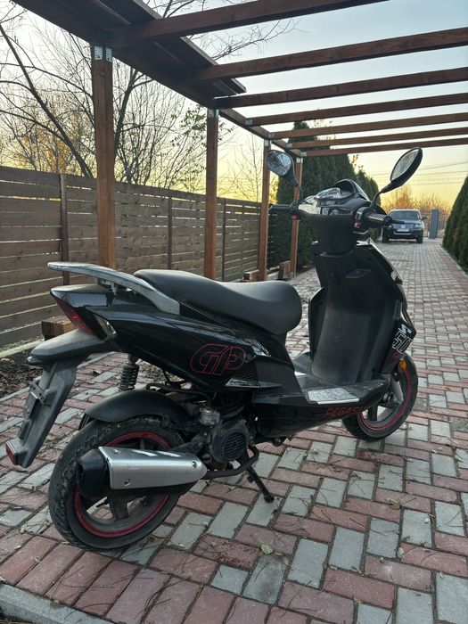 Scuter Pegasus GP50