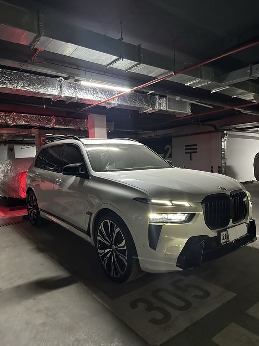 BMW X7 2023