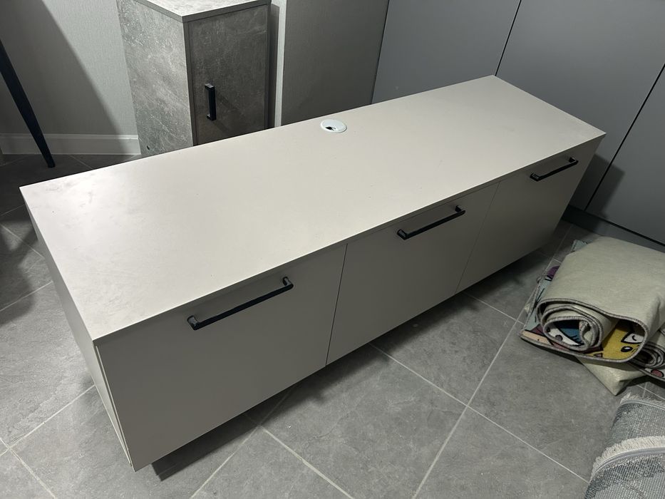 Тумба под телевизор