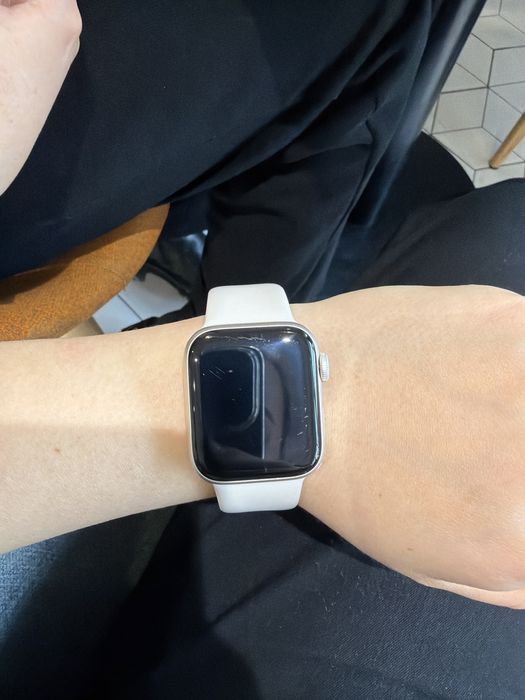 Apple watch SE 2023