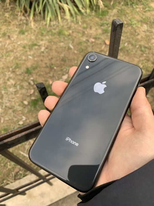 iPhone XR be LL/A QORA