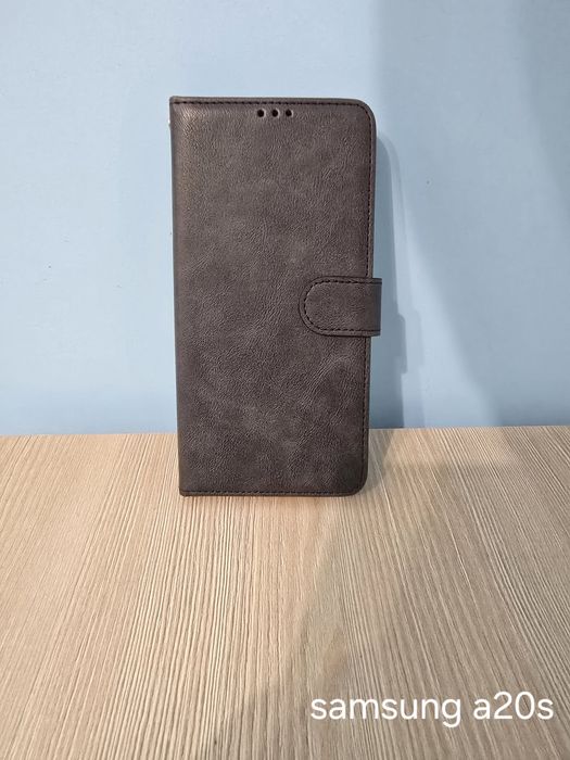 Huse telefoane 10 lei bucata