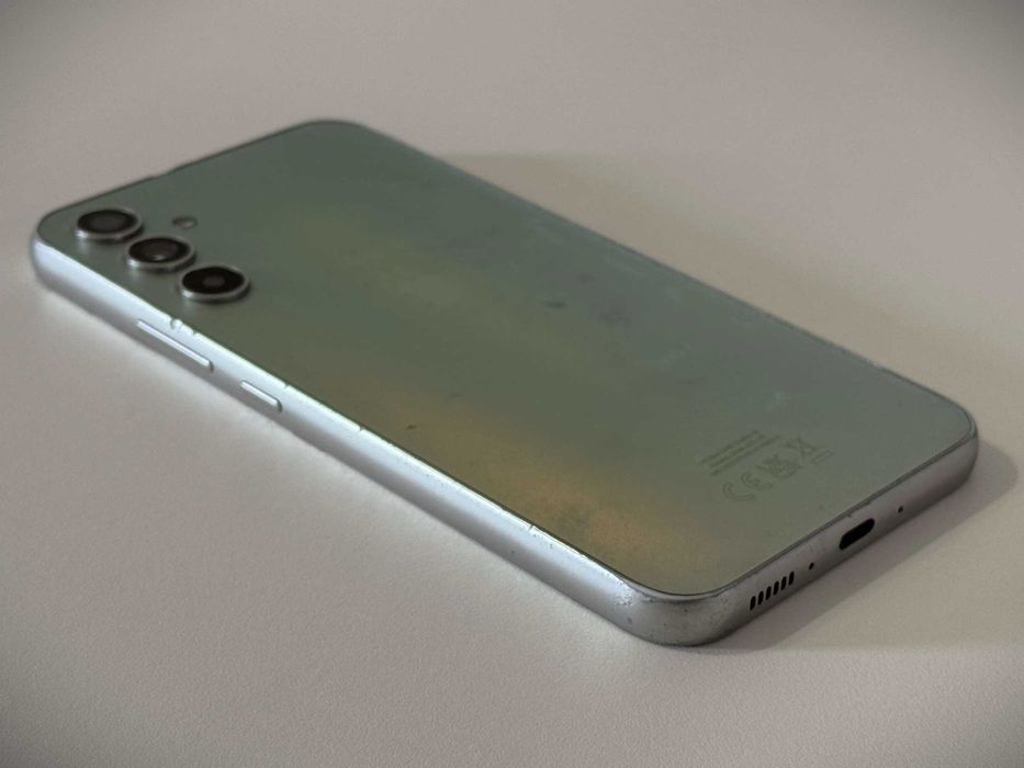 Бартер! Samsung Galaxy A34 5G Silver (Сив)