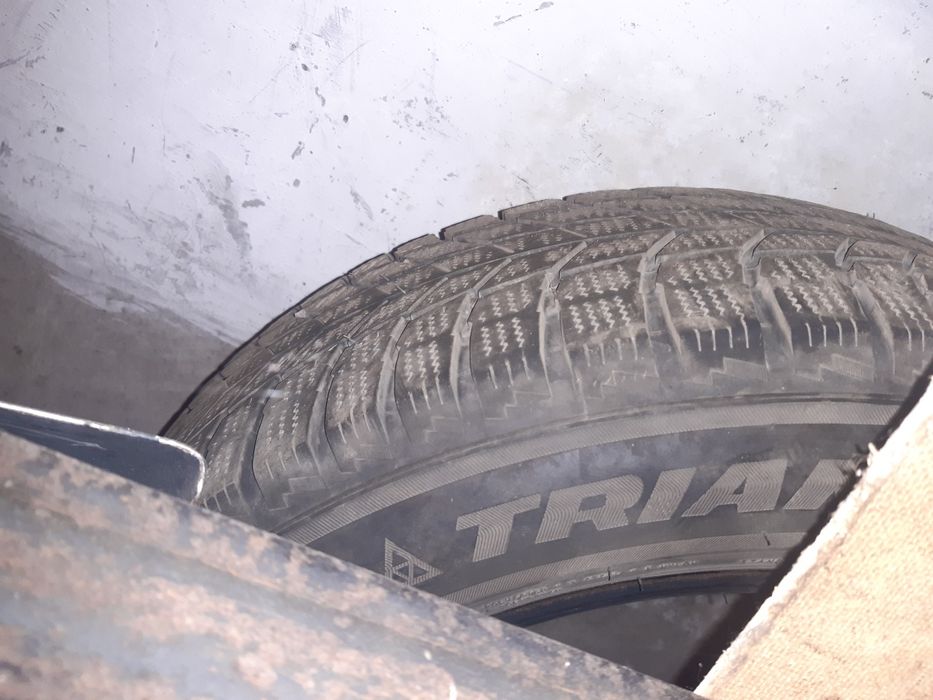 Шины продаются поездил не более 2000 км