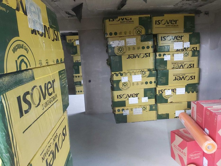 Vand  VATA BAZALTICA IZOVER 10 SAINTGOBAIN  cu intreg termosistemul