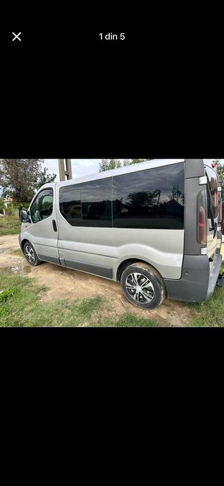 Vând Renault Trafic in stare bună de funcționare 8+1.. 1.9 diesel  !