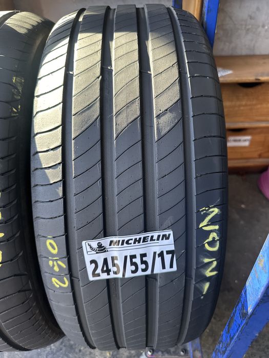 245/55/17 Michelin
