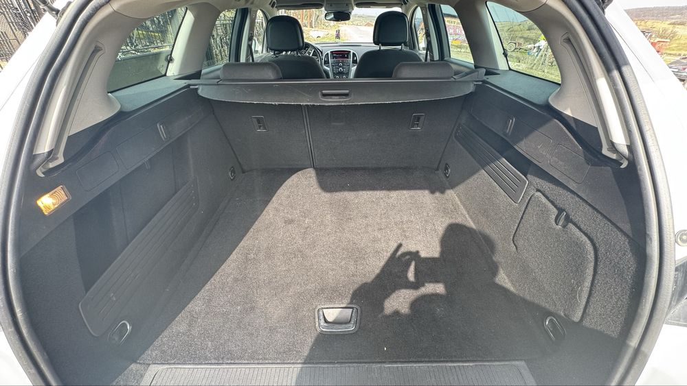 Opel Astra J 2015 , 1.6 Diesel , Impecabila Masina